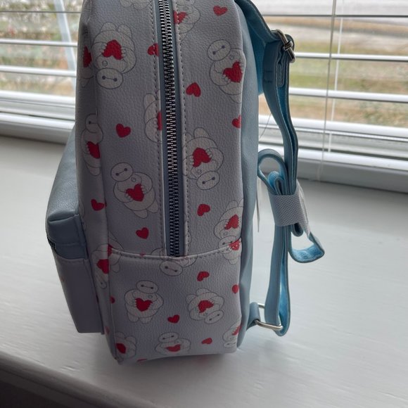 New Bioworld Disney Big Hero 6 Baymax Hearts Valentine's Mini Backpack - Picture 6 of 11